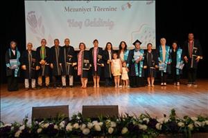 7af465e1-1b33-4239-a8cf-e2a8f0cd8e35-bk_00142.jpg
