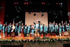 Mezuniyet Törenimizi Coşkuyla Kutladık
